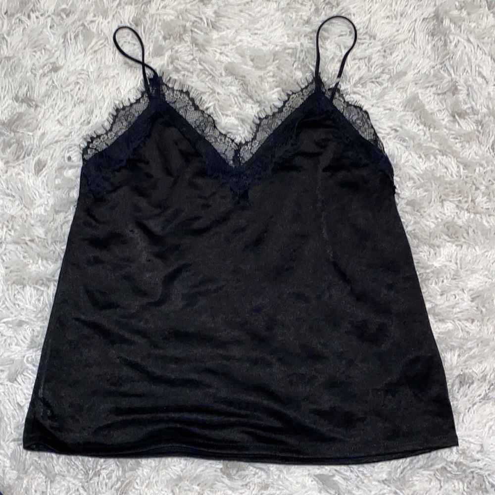 ❄️ Pull & Bear Lace Tank Top ❄️